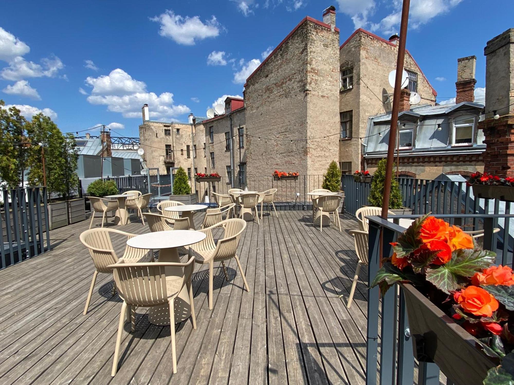 Hotel Pullman Riga Old Town Exterior foto Rooftop terrace