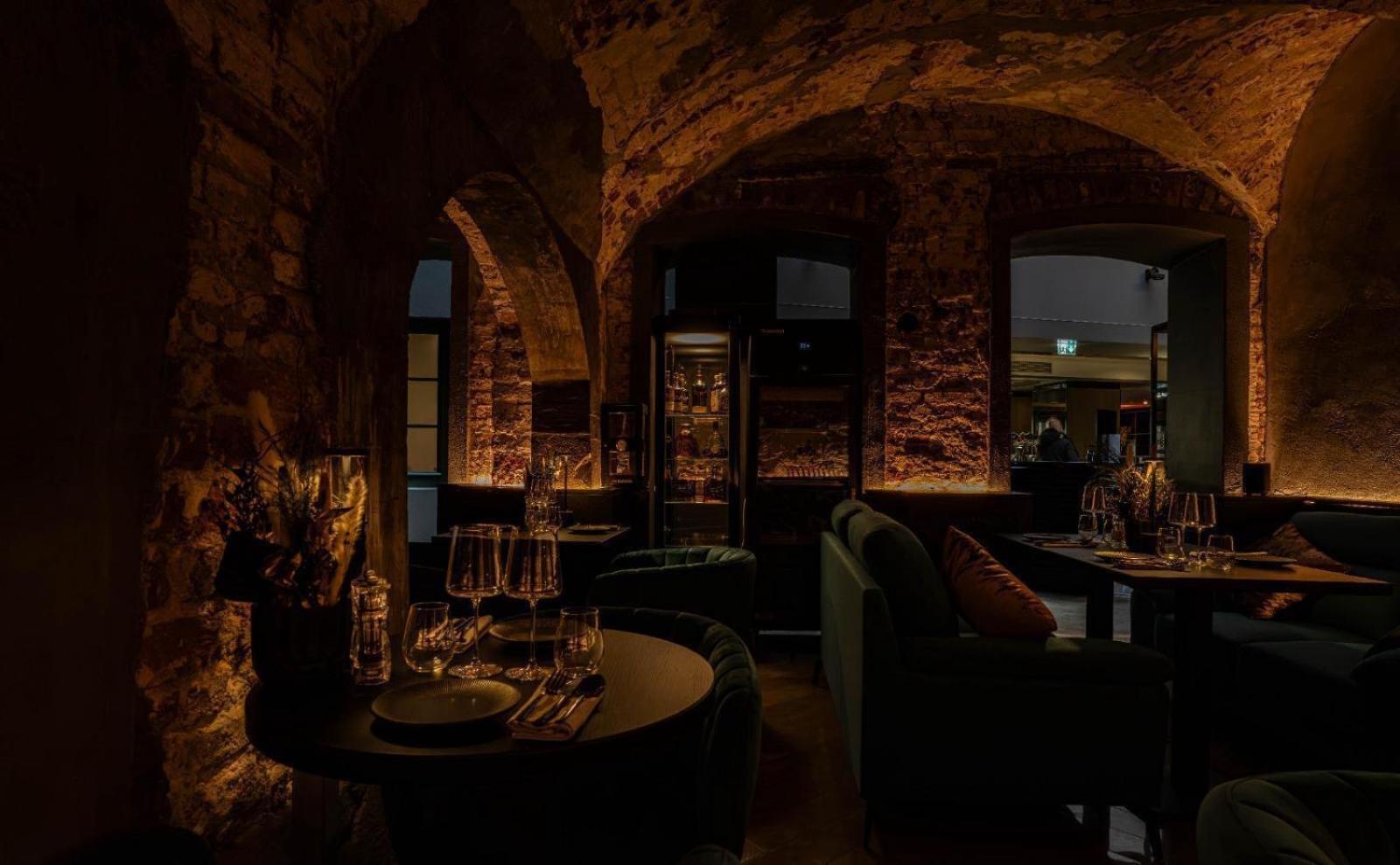 Hotel Pullman Riga Old Town Exterior foto Restaurant AOC